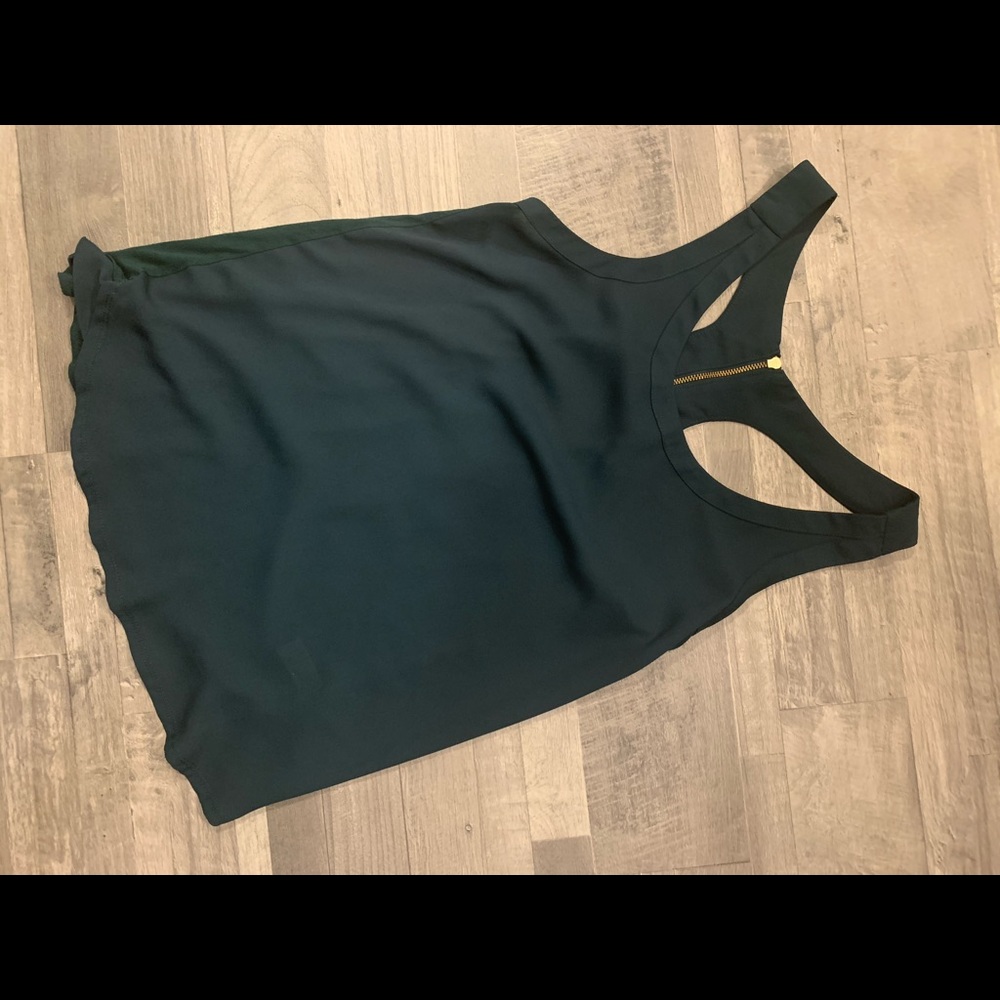 Express Classic Green Top